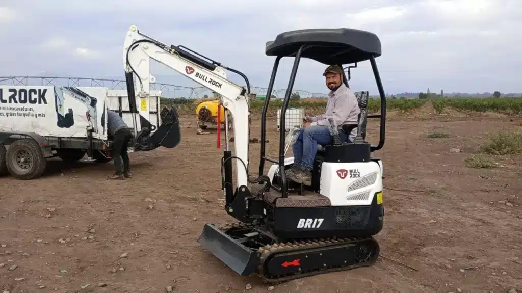 mini excavadora maquinaria agricola